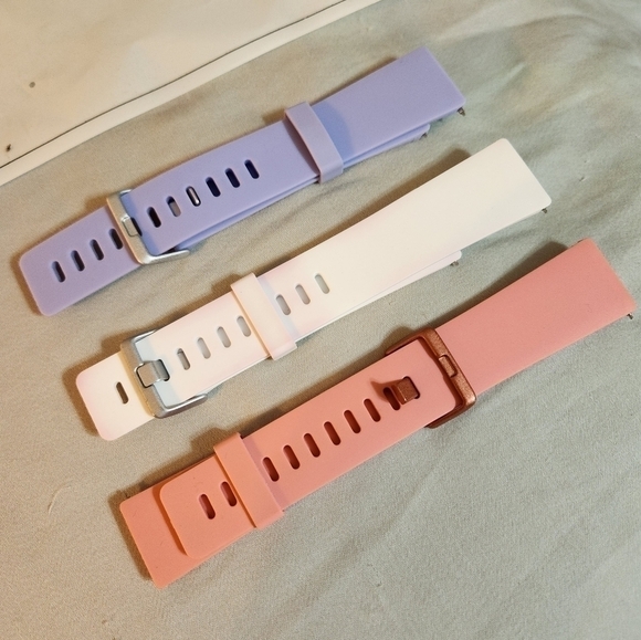 Interchangeable watch bands. - Picture 1 of 3